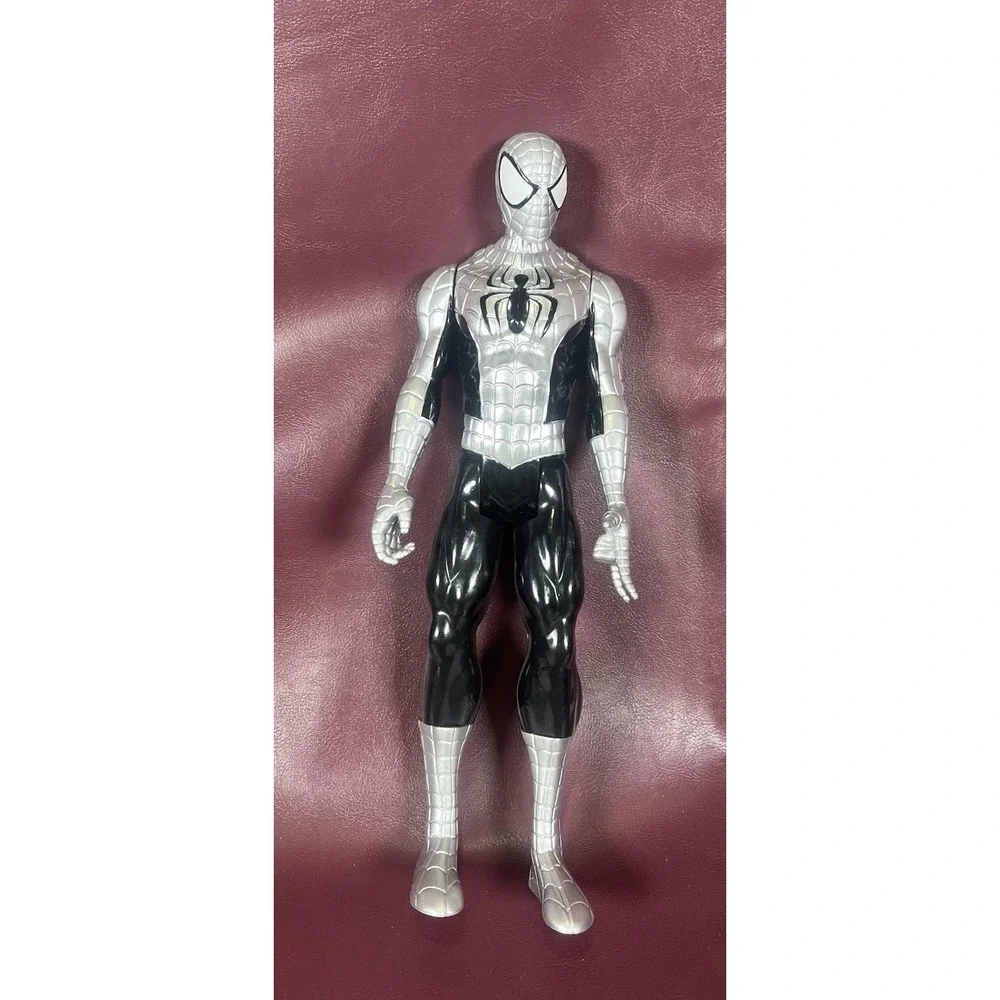 Marvel Hasbro Armored Silver Suit Spiderman‎  11